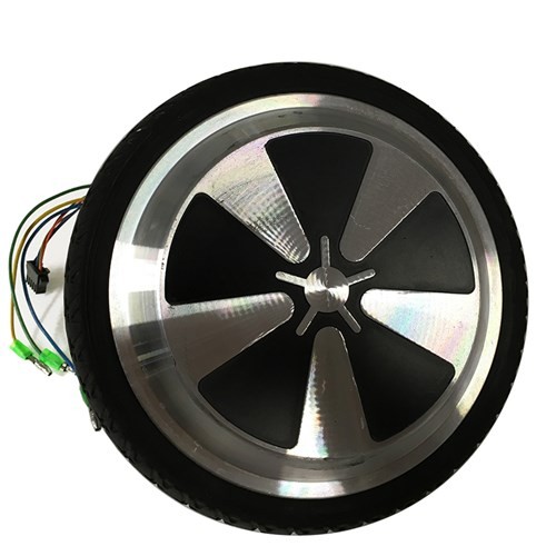 Rad mit Motor - Skatey BB